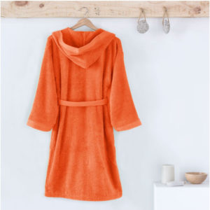 Albornoz infantil con capucha, en rizo americano de algodón., color naranja